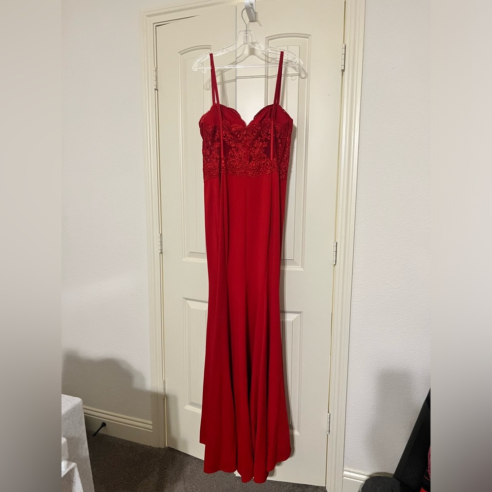Cinderella divine size XL or 12/14